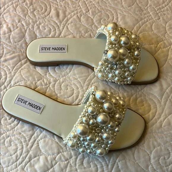 Steve Madden Cream Pearl Embellished Sandals - Picture 3 of 4